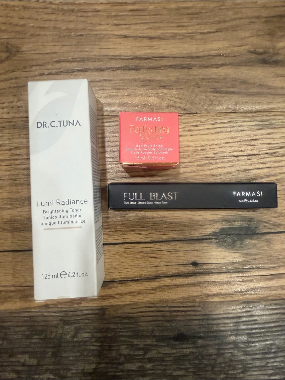 Farmasi Full Blast Mascara with Coral Pink Lip Balm